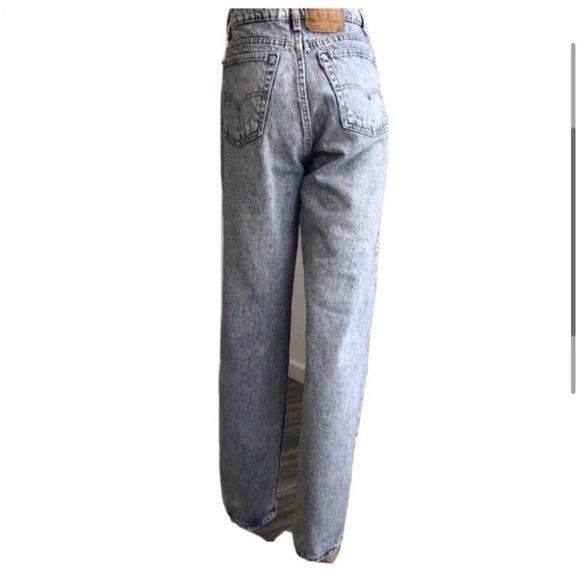Vintage LEVI’S 550 raw hem on waist high waist jeans blue - Picture 2 of 16